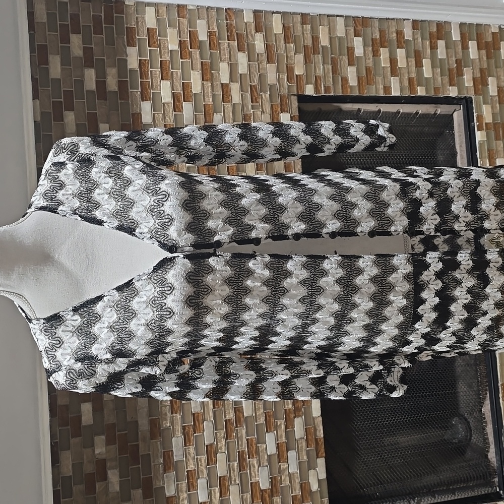 Lace Coverup Duster - Picture 4 of 6